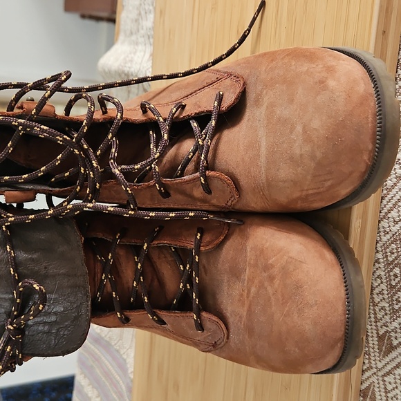 Teva Delavina Brown Combat Boots with Lace-Up Design and Folded Cuff - Picture 6 of 7